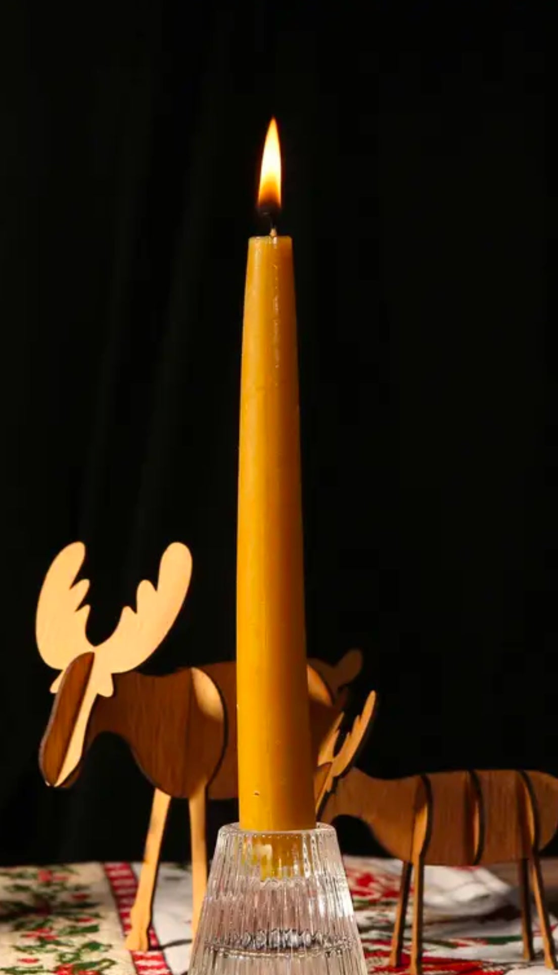 Beeswax candle