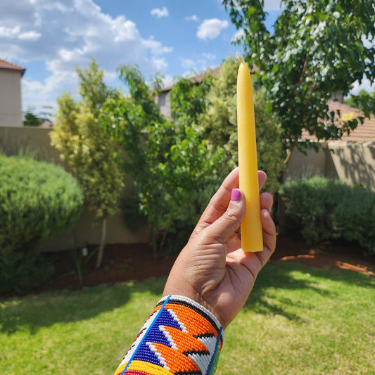 Beeswax candle