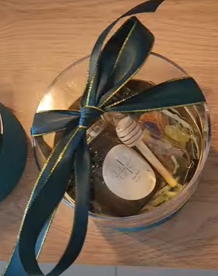 Premium Luxury curated gift boxes (Small)